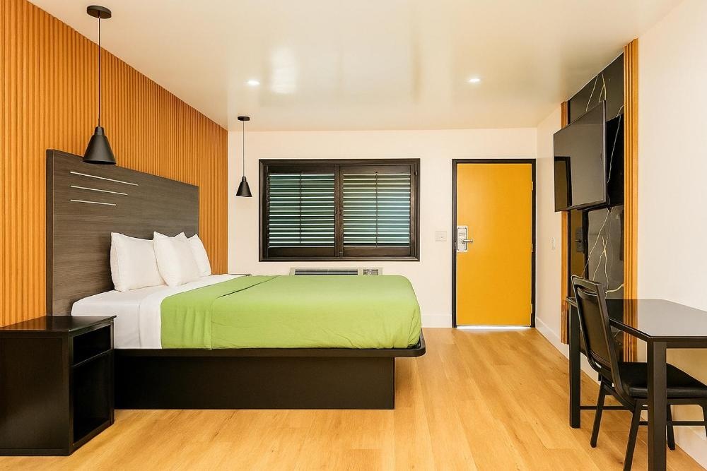 Room image 5