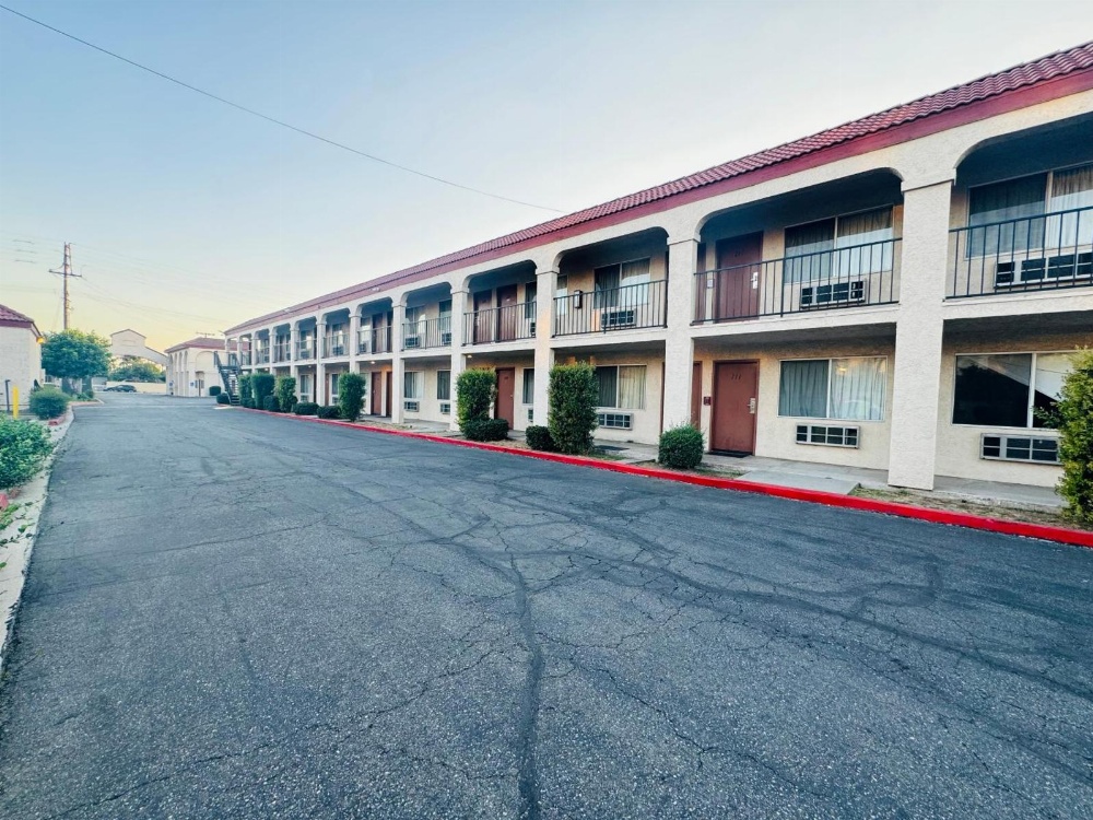 Casa Blanca Hotel - Azusa, Los Angeles